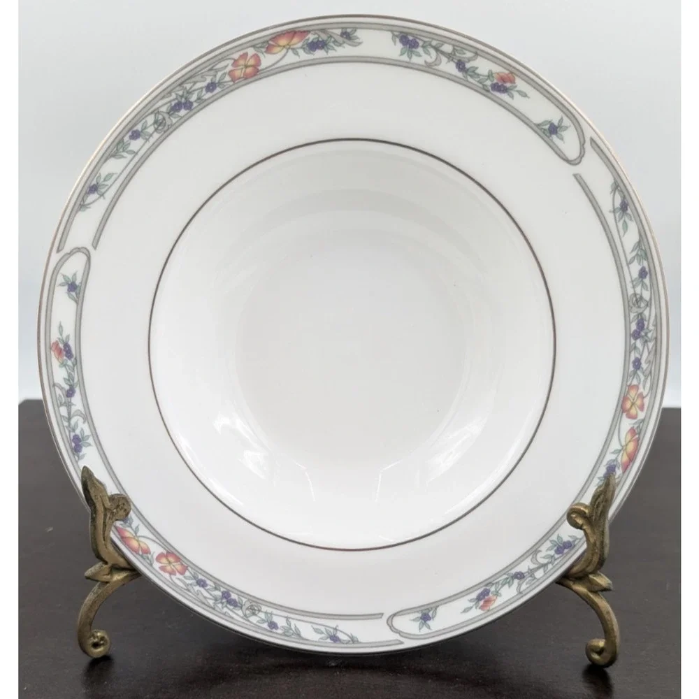 Royal Doulton Arlington Rimmed Soup Bowl Set of 10 Bowls 8